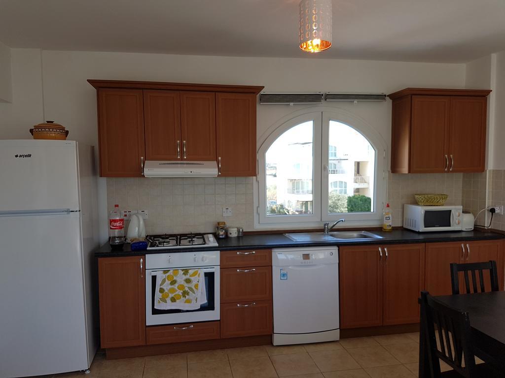 Aphrodite Beachfront Penthouse Apartment Ghaziveran Exterior photo